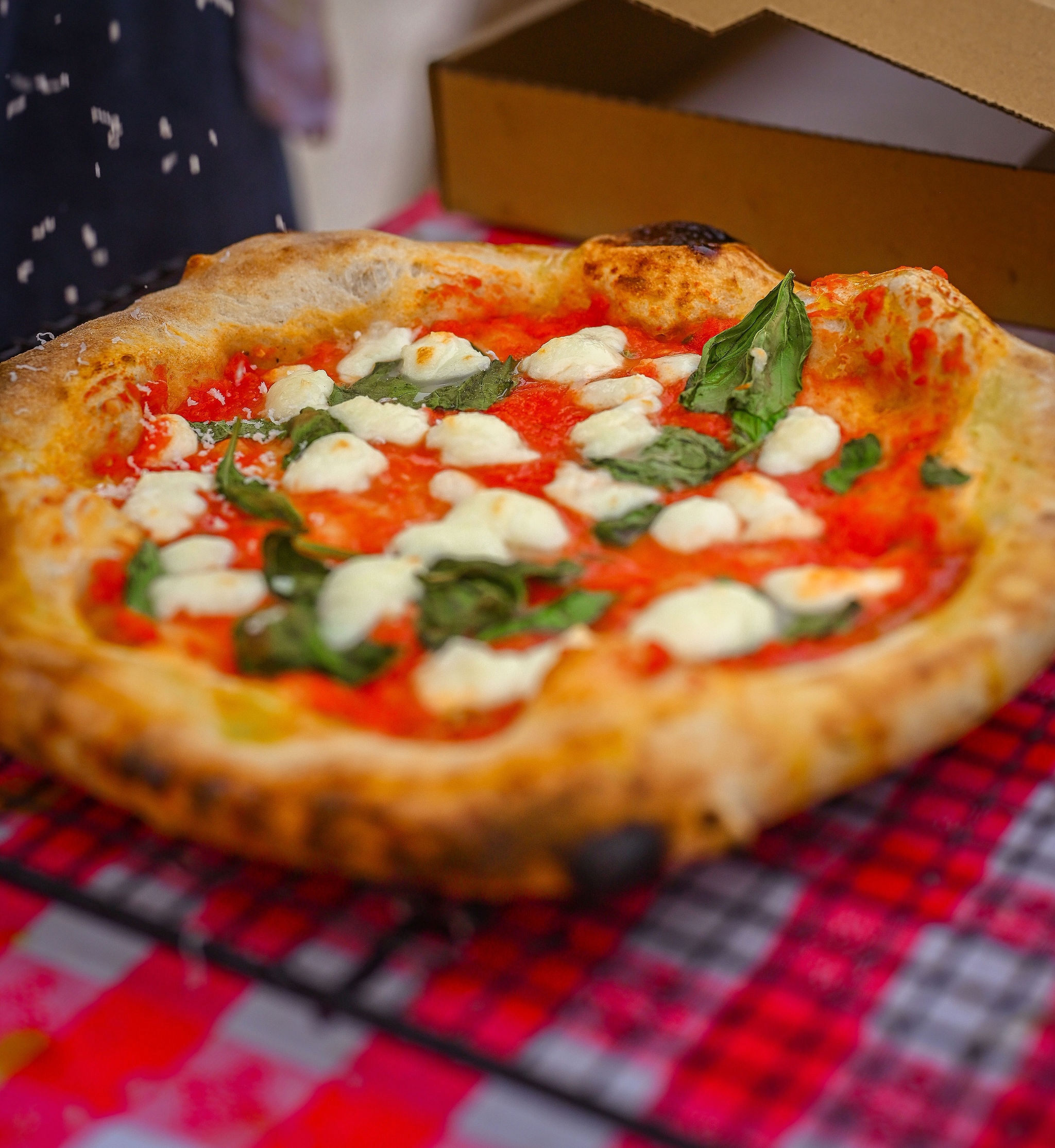 Margherita pie